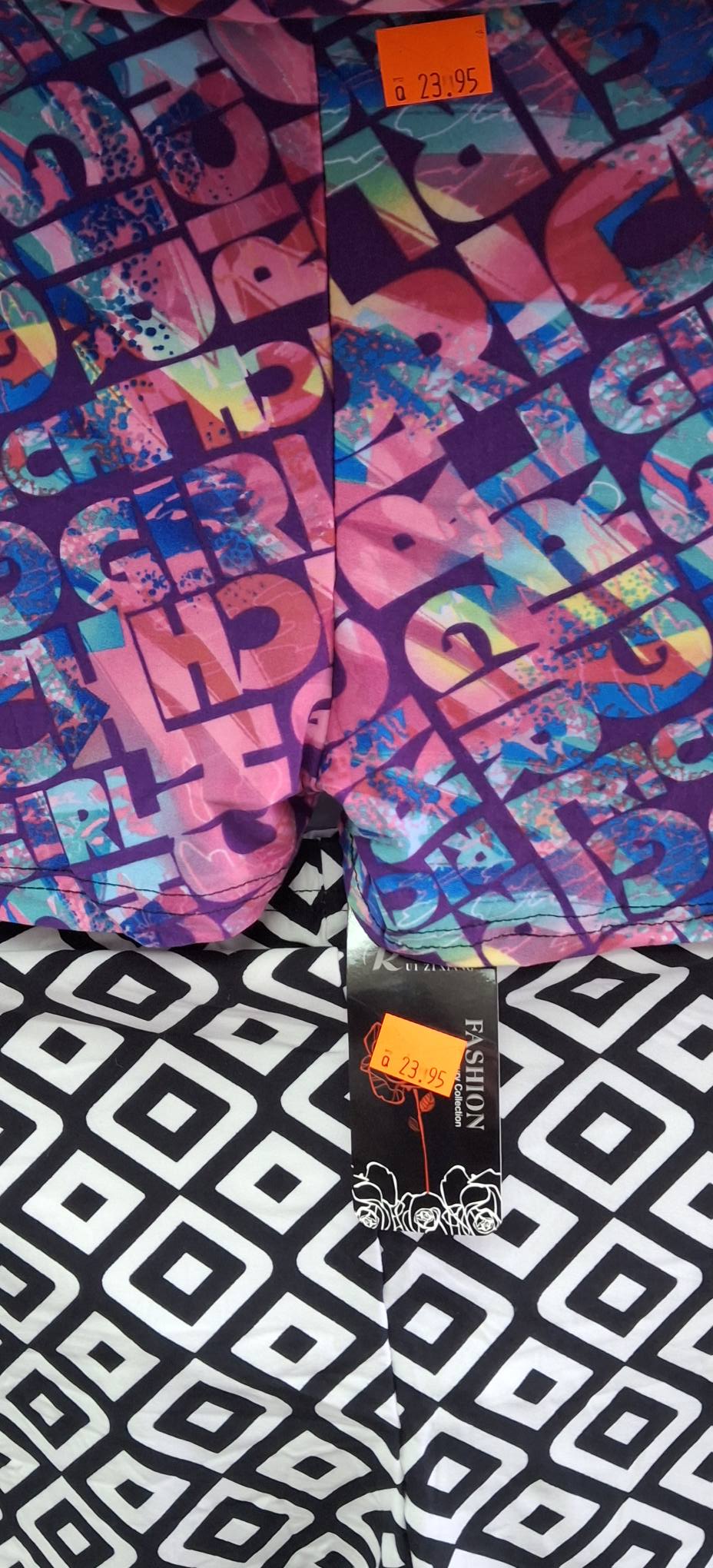 Colored Rich Girl short pants