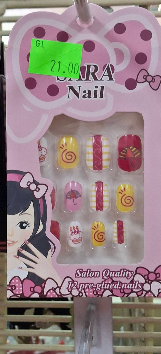 SARA NAIL 12 PIECE NAIL SET